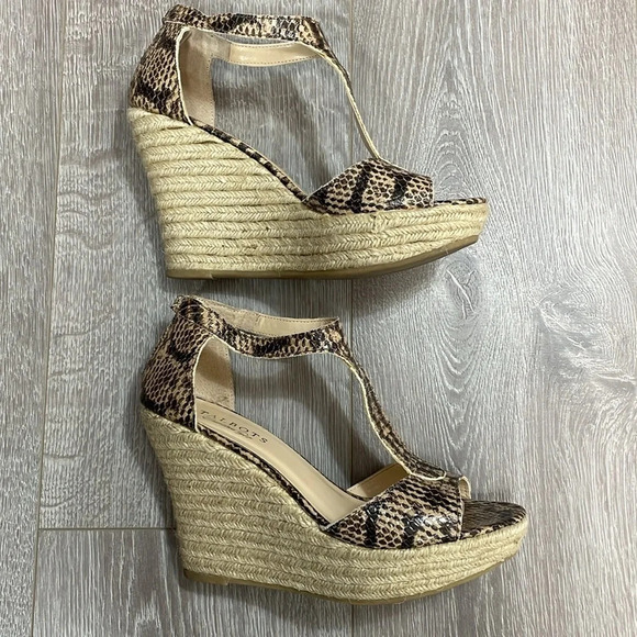 Talbots Kittie3e Espadrille Wedge Sandals Natural Reptile T Strap Ankle 8M - Picture 6 of 14